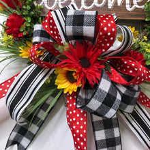 Cargar imagen en el visor de la galería, Custom Designer Handmade Spring Welcome Wreath