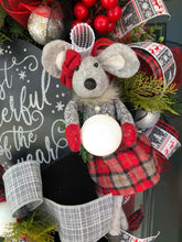 Load image into Gallery viewer, XL Christmas Mouse Wreath 🎄🐭❤️