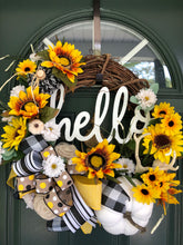 Load image into Gallery viewer, Fall Sunflower Wreath