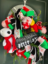 Load image into Gallery viewer, XL Snoopy and Woodstock Christmas Wreath