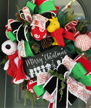 Load image into Gallery viewer, XL Snoopy and Woodstock Christmas Wreath