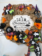 将图片加载到图库查看器，Custom Designer Handmade Salem Broom Company Halloween Wreath