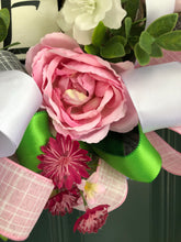 将图片加载到图库查看器，Custom Designer Handmade Pink, Green, Natural and White Home Wreath