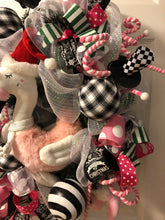 Laden Sie das Bild in den Galerie-Viewer, Custom Designer Handmade Freddy The Flamingo Christmas Wreath