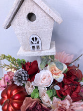 Laden Sie das Bild in den Galerie-Viewer, Custom Designer Handmade Fall centerpiece  / Table Arrangements /  Table Decor