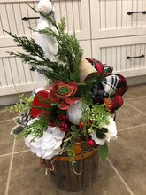 Load image into Gallery viewer, Christmas centerpiece / Table Arrangement / Table Decor