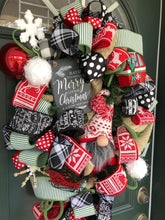 Cargar imagen en el visor de la galería, Custom Designer Handmade Scandinavian Christmas Gnome Wreath