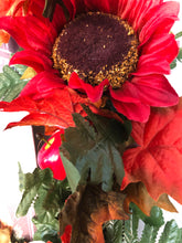 Cargar imagen en el visor de la galería, Custom Designer Handmade Farmer&#39;s Market Fall Wreath