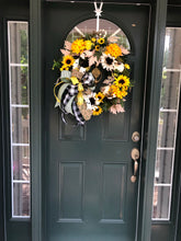 将图片加载到图库查看器，Custom Designer Handmade Yellow, green, black and cream sophisticated wreath