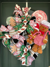 Load image into Gallery viewer, Gingerbread Wreath