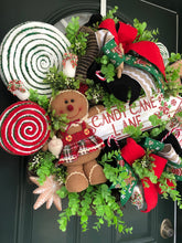 Load image into Gallery viewer, Gingerbread Wreath