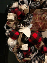 Cargar imagen en el visor de la galería, Custom designer handmade Merry Christmas Wreath