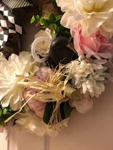 Cargar imagen en el visor de la galería, Custom Designer Handmade Pink fall wreath