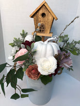 Laden Sie das Bild in den Galerie-Viewer, Custom Designer Handmade Fall Centerpiece / Table Arrangement / Table Decor.