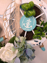 Cargar imagen en el visor de la galería, Custom Designer Handmade Nautical Beach Themed Wreath