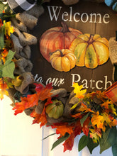 Cargar imagen en el visor de la galería, Custom Designer Handmade Welcome to our Patch Fall Wreath