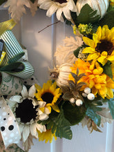 将图片加载到图库查看器，Custom Designer Handmade Yellow, green, black and cream sophisticated wreath