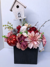 Cargar imagen en el visor de la galería, Custom Designer Handmade Fall centerpiece  / Table Arrangements /  Table Decor