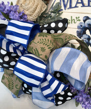 Cargar imagen en el visor de la galería, Custom Designer Handmade Farmer&#39;s Market Blueberries Wreath