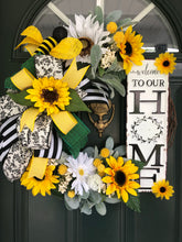 Laden Sie das Bild in den Galerie-Viewer, Custom Designer Handmade Welcome To Our Home Spring and Summer Wreath