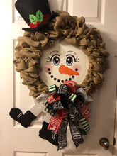 Cargar imagen en el visor de la galería, Custom Designer Handmade Frosty The Snowman Christmas Wreath