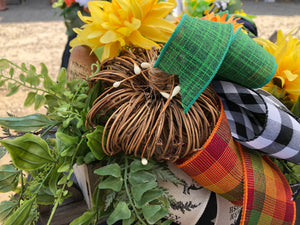 Fall wheelbarrow centrepiece