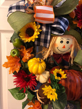 Cargar imagen en el visor de la galería, Custom designer handmade boy and girl scarecrow wreaths