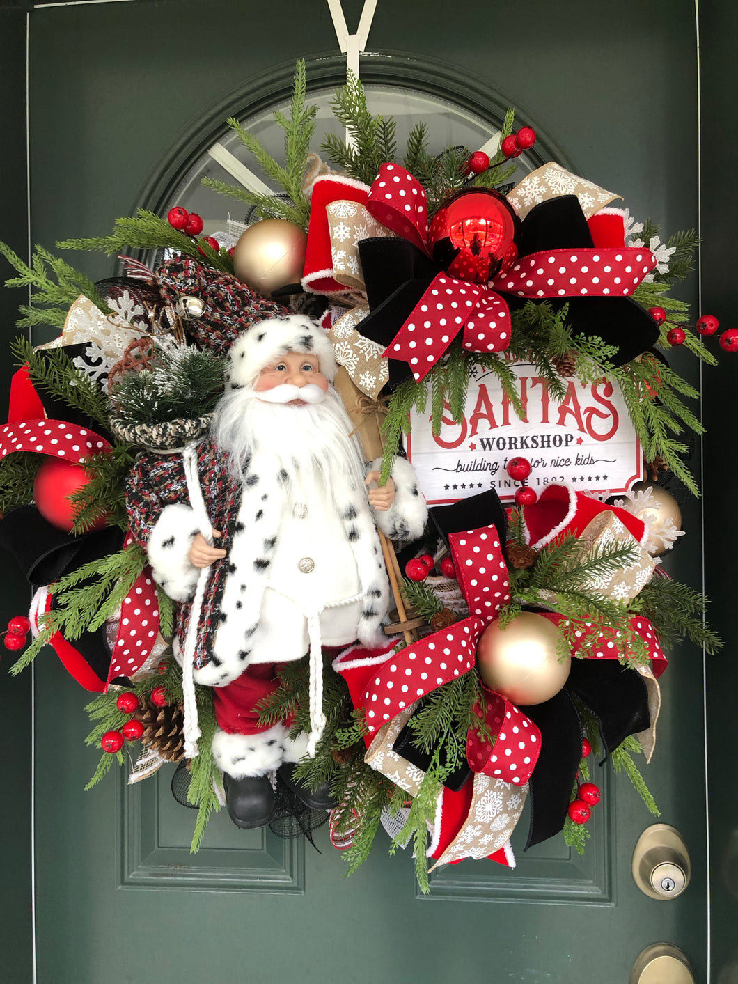 XL Deluxe Santa’s Workshop Christmas Wreath