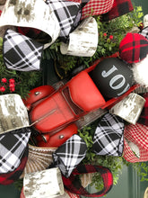 Cargar imagen en el visor de la galería, Custom designer handmade Classic Red Truck Christmas Wreath