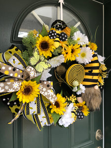 Bee Gnome Floral Wreath